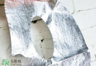 雅詩蘭黛小棕瓶雙層面膜怎么用？