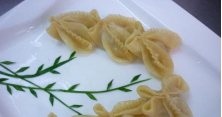 地菜餃子怎么包好吃？地菜餃子餡怎么做好吃