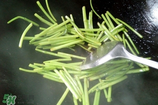 藜蒿葉子能吃嗎？藜蒿葉子可以吃嗎