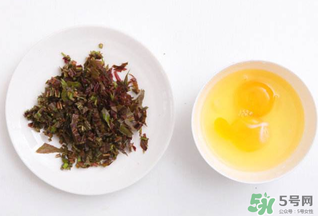 寶寶能吃香椿炒雞蛋嗎？一歲寶寶能吃香椿炒雞蛋嗎？