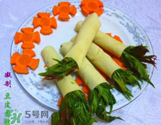 香椿能和土豆一起吃嗎？香椿和土豆能一起吃嗎？
