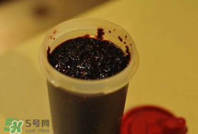 桑葚能染頭發(fā)嗎？桑葚染發(fā)劑自制