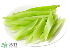 萵筍白色液體能吃嗎？萵筍為什么白色的？