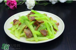 ?萵筍和土豆能一起吃嗎？萵筍土豆片怎么做好吃？