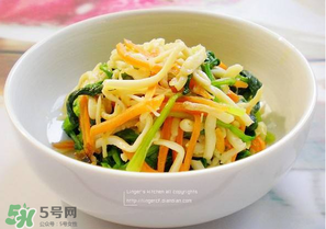 洋蔥和胡蘿卜能一起吃嗎？洋蔥和胡蘿卜可以一起炒嗎？