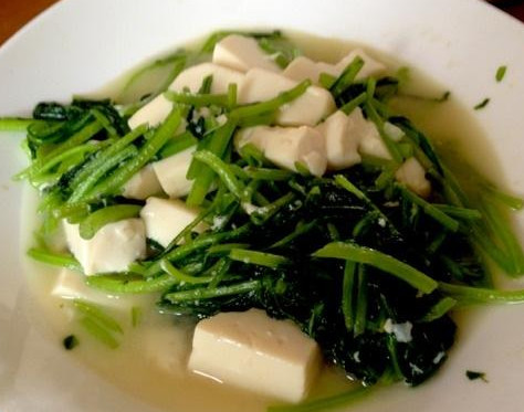 茼蒿能和豆腐一起吃嗎？茼蒿可以和豆腐同炒嗎