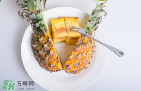 花甲和菠蘿能同吃嗎？吃完花甲能吃菠蘿嗎？