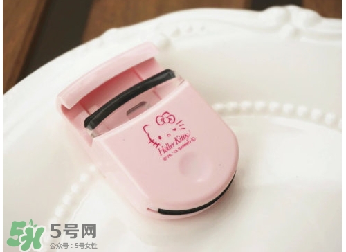 貝印和muji睫毛夾哪個(gè)好？貝印和無(wú)印良品睫毛夾對(duì)比