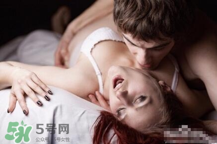 什么時候第一次性行為合適？第一次性行為的年齡