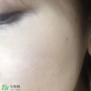 混油敏感肌用什么粉底液？敏感混油皮用的粉底液