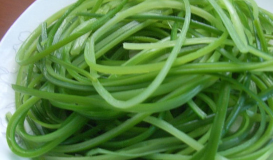 蒜苔是發(fā)物嗎？蒜苔是不是發(fā)物