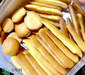 適合寶寶吃的小餅干怎么做？寶寶能吃的小餅干怎么做？