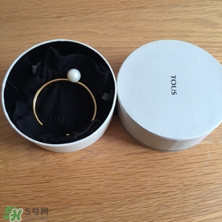 tous是什么牌子？tous桃絲熊是哪個(gè)國家的？