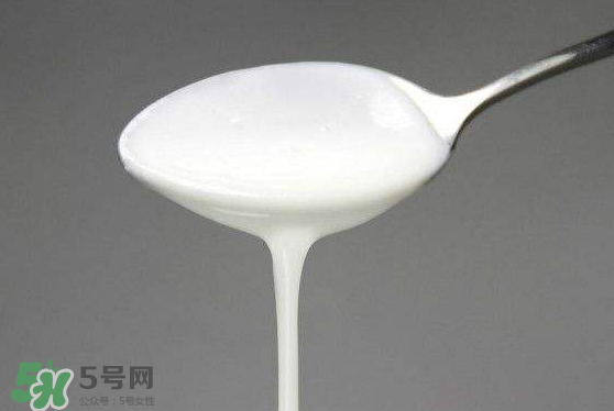 吃蝦爬子能喝酸奶嗎？蝦爬子和酸奶能一起吃嗎？