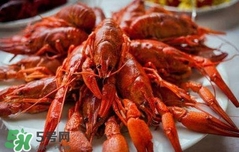 油燜大蝦怎么做好吃？正宗潛江油燜大蝦做法