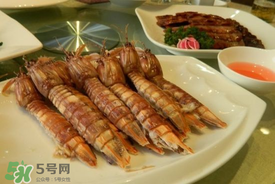 蝦爬子和菠菜能一起吃嗎？蝦爬子能和菠菜一起吃嗎？