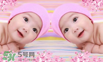胎動的早懷的就是男孩嗎？胎動的如何判斷性別？