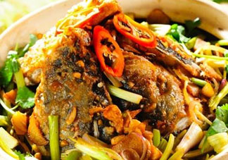花甲可以和魚(yú)一起吃嗎？花甲和魚(yú)能一起吃嗎？