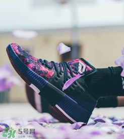adidas dame3新配色多少錢？阿迪達(dá)斯利拉德三代花城玫瑰專柜價(jià)格