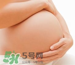 孕婦摸肚子對胎兒有什么危害嗎？孕婦摸肚子的正確方法？