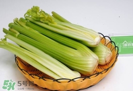 西芹是轉(zhuǎn)基因的嗎？西芹是不是轉(zhuǎn)基因