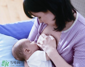 正常母乳是什么顏色？什么顏色的母乳營養(yǎng)高？