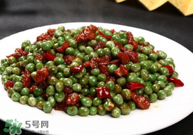 豌豆和牛肉能一起吃嗎？豌豆能和牛肉一起吃嗎？