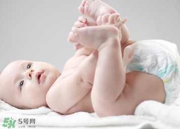 寶寶發(fā)燒有什么物理降溫法？寶寶發(fā)燒怎么降溫快？