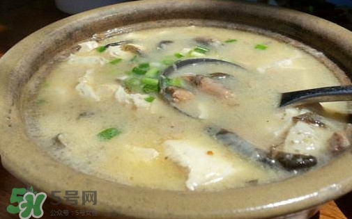 泥鰍湯孕婦可以喝嗎？孕婦能喝泥鰍湯嗎