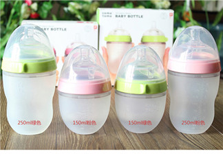 Comotomo可么多么硅膠奶瓶顏色有幾種？Comotomo可么多么有幾個(gè)顏色