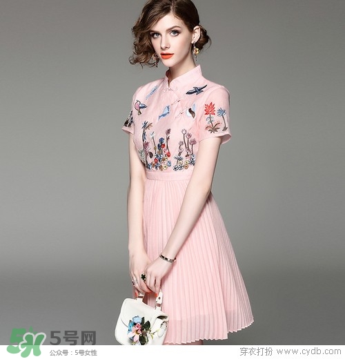 6月去香港穿什么？六月份去香港穿什么衣服？