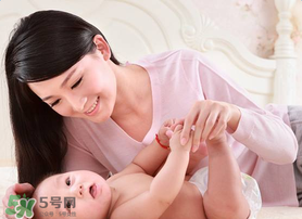 哺乳期可以染頭發(fā)嗎？哺乳期染發(fā)對(duì)孩子有危害嗎？