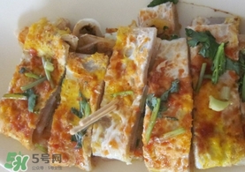 烤冷面是什么做的？烤冷面是什么材料做的