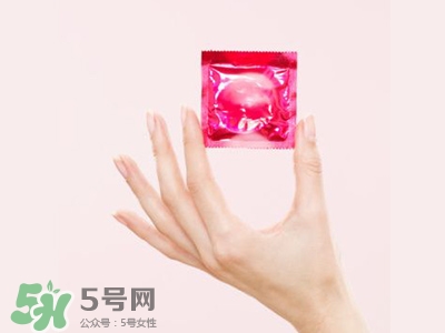 避孕套會(huì)導(dǎo)致不孕嗎？避孕套會(huì)過(guò)期嗎？