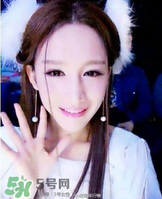 經(jīng)典《梁?！穼⒎?祝英臺(tái)居然是個(gè)男的！