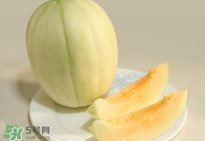 甜瓜能和酸奶一起吃嗎？吃完甜瓜可以喝酸奶嗎？