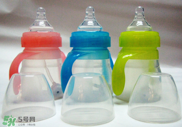 硅膠奶瓶多久換一次？硅膠奶瓶需要換嗎？