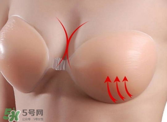 硅膠內(nèi)衣可以帶上飛機(jī)嗎？硅膠內(nèi)衣可以托運(yùn)嗎？