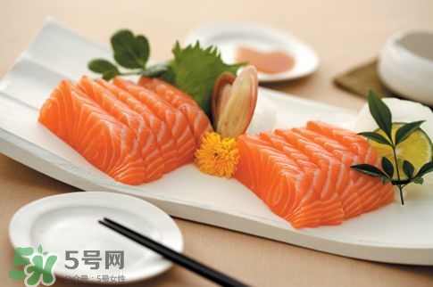 孕婦可以吃三文魚嗎？孕婦可以吃三文魚壽司嗎？