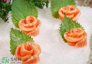 三文魚放冷藏還是冷凍？三文魚冷藏好還是冷凍好？