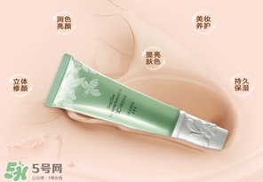 用cc霜還用bb霜嗎？用cc霜之前需要用bb嗎？
