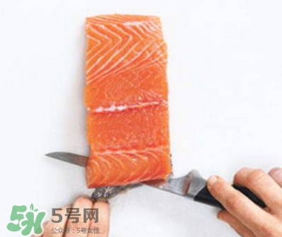 三文魚有刺嗎？三文魚的刺怎么處理