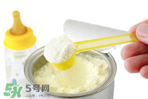 配方奶粉的保質(zhì)期是多久？配方奶粉打開后怎么保存時(shí)間久一點(diǎn)？