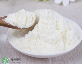 配方奶粉的保質(zhì)期是多久？配方奶粉打開后怎么保存時(shí)間久一點(diǎn)？