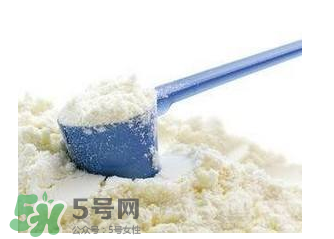 配方奶粉的保質(zhì)期是多久？配方奶粉打開后怎么保存時(shí)間久一點(diǎn)？