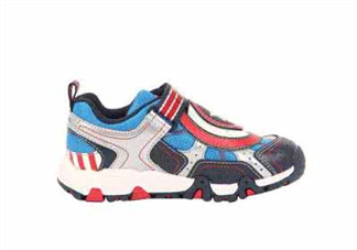 stride rite的中文叫什么？stride rite的中文怎么翻譯？