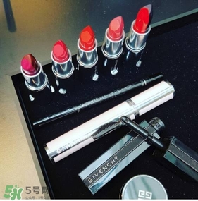 紀(jì)梵希雙色唇膏口紅哪個(gè)顏色好看？紀(jì)梵希雙色唇膏色號(hào)推薦