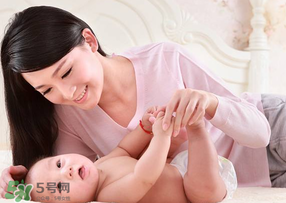 生孩子后為什么遲遲不來例假？生完孩子后多久來大姨媽？