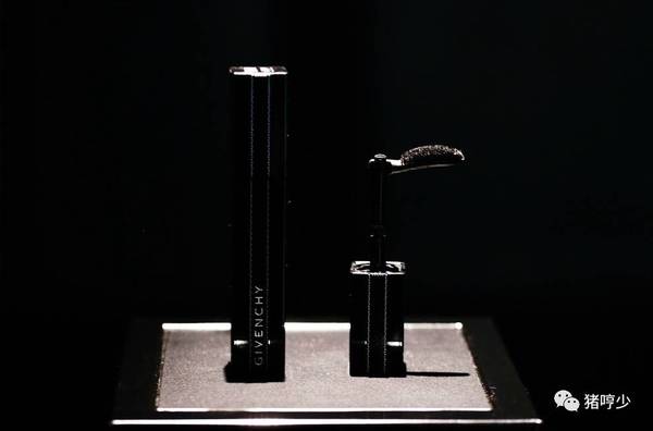 紀(jì)梵?？烧郫B睫毛膏怎么樣？紀(jì)梵?？烧郫B睫毛膏多少錢(qián)？