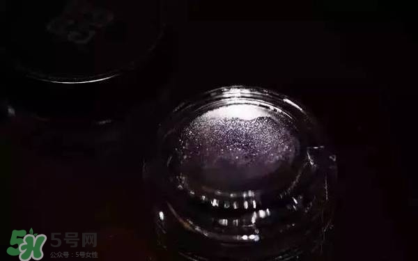 紀梵希黑紫色眼影膏怎么樣？紀梵希黑紫色眼影膏多少錢？